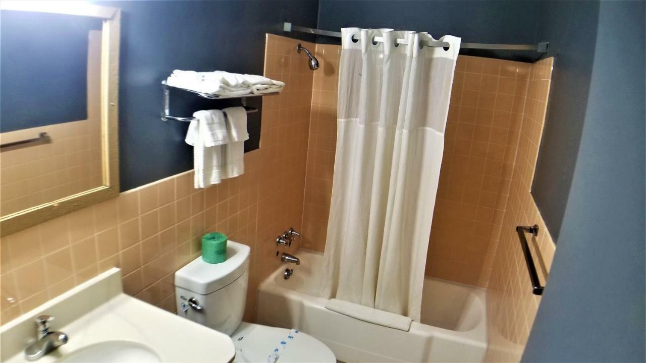 הסטינגס Grand Motel מראה חיצוני תמונה